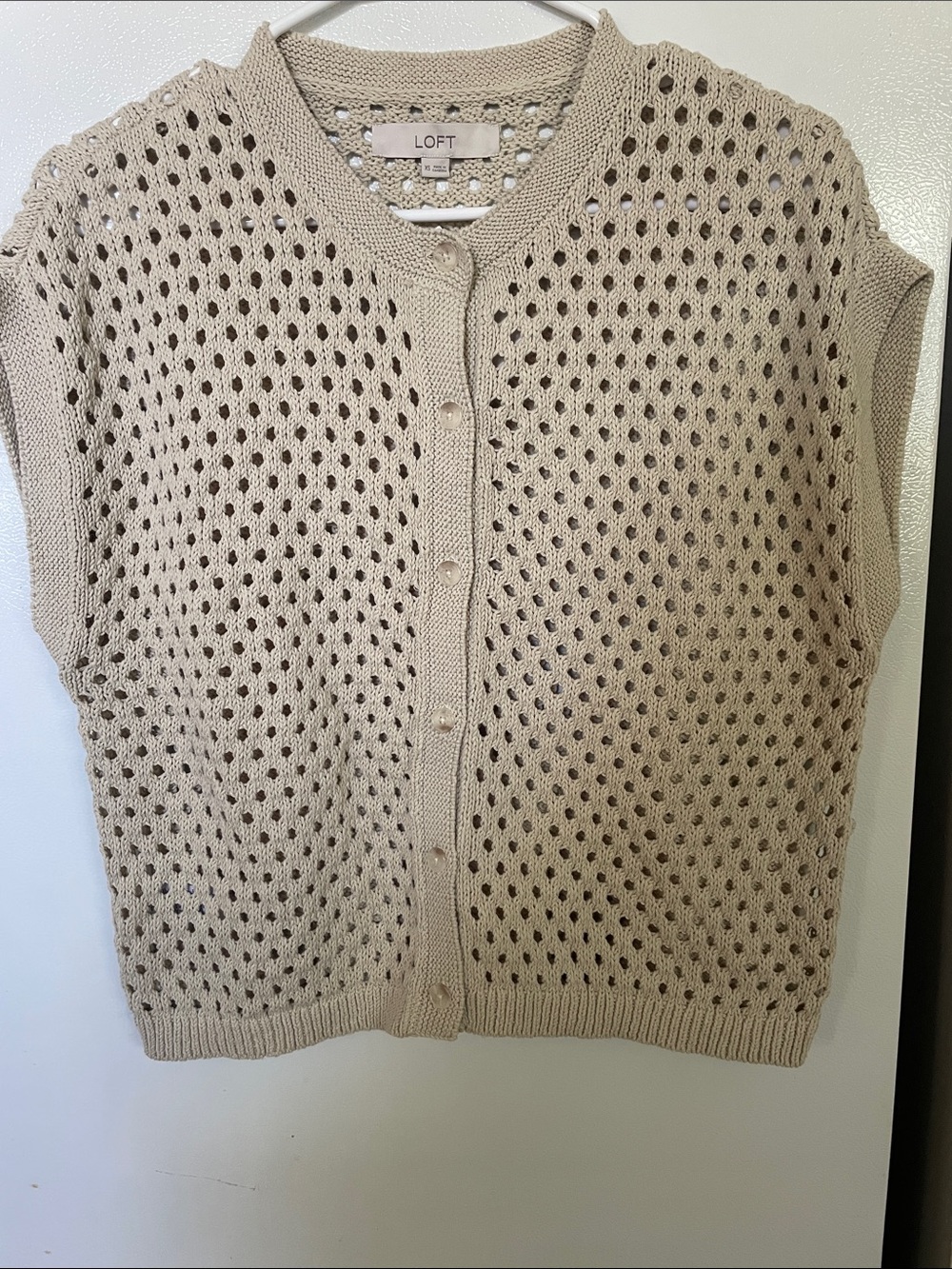 LOFT XS NWT Cream Open-Knit Button Front Sweater Vest Fall Preppy Vibes Cotton
